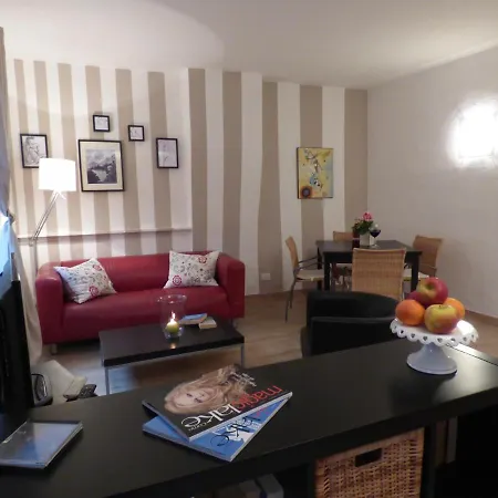 Casa Del Porto Lägenhet Menaggio